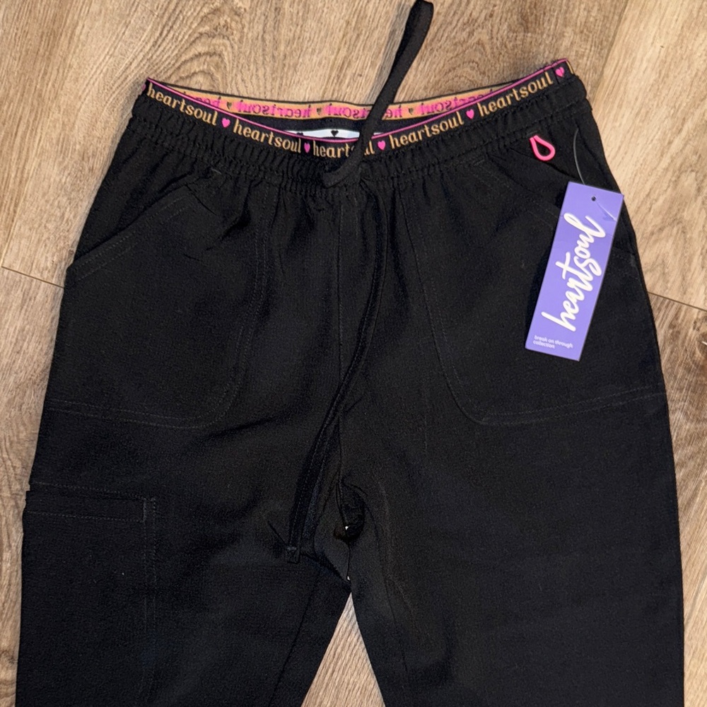 Women’s scrub pants